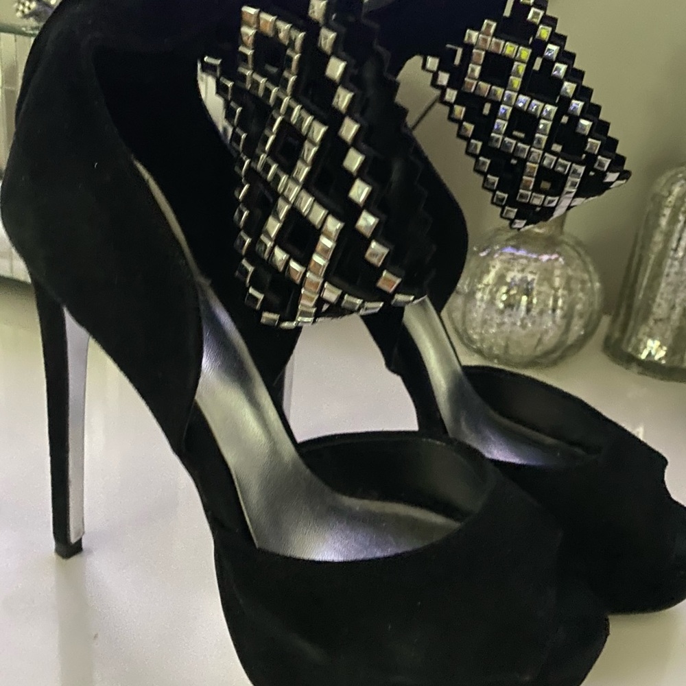Black Suede Dressy High Heels 👠 BEBE SIZE 7